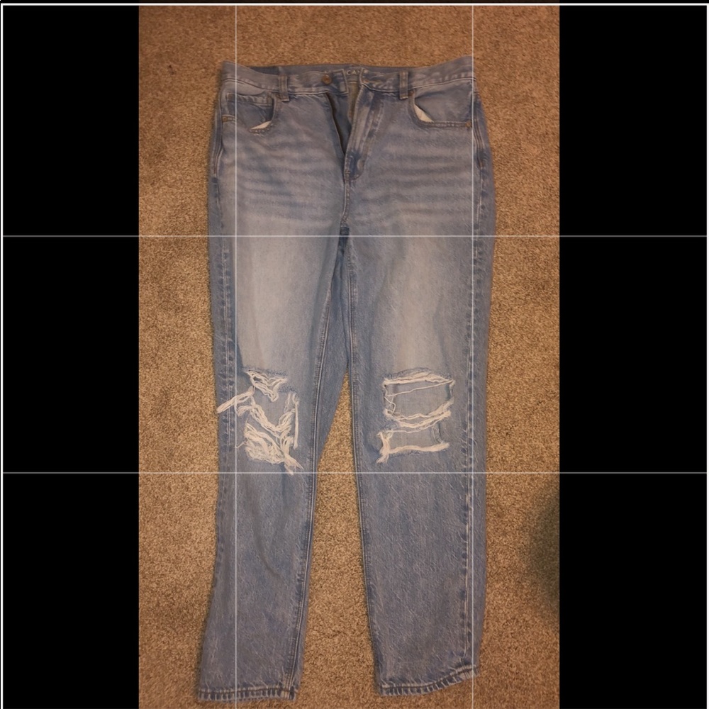 American eagle mom jeans